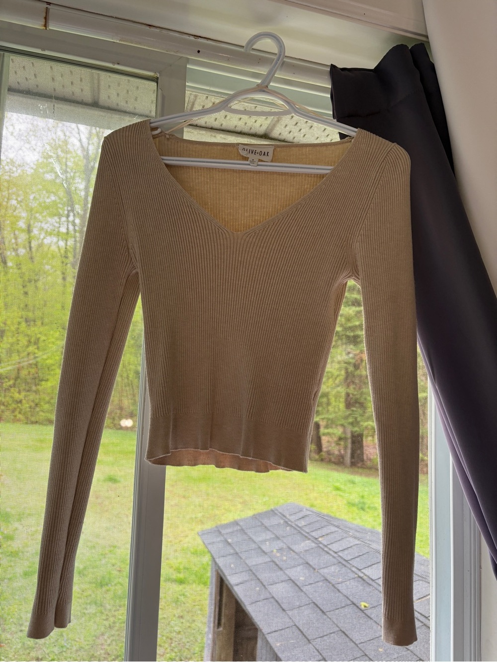 Olive & Oak tan long sleeve top
